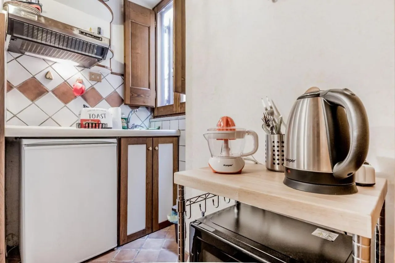 Apartment Pantheon Allo Scrigno Rome